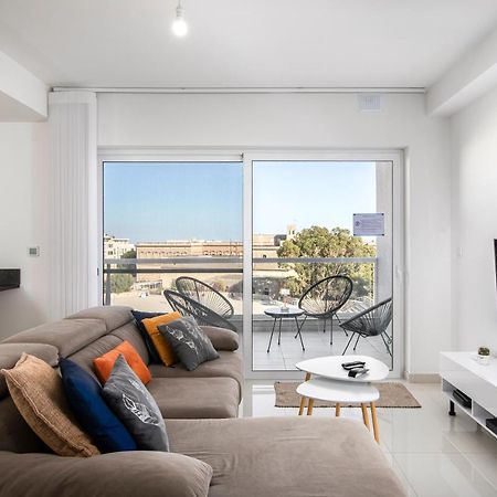 Saint Julian's Spacious, Modern & Cosy 2 Bedroom 2 Bathroom Apartment - St. Julians מראה חיצוני תמונה