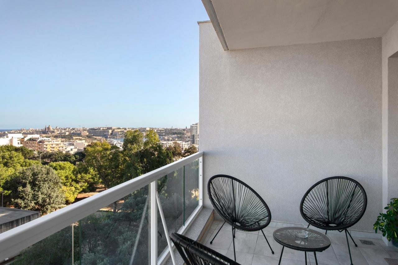 Saint Julian's Spacious, Modern & Cosy 2 Bedroom 2 Bathroom Apartment - St. Julians מראה חיצוני תמונה