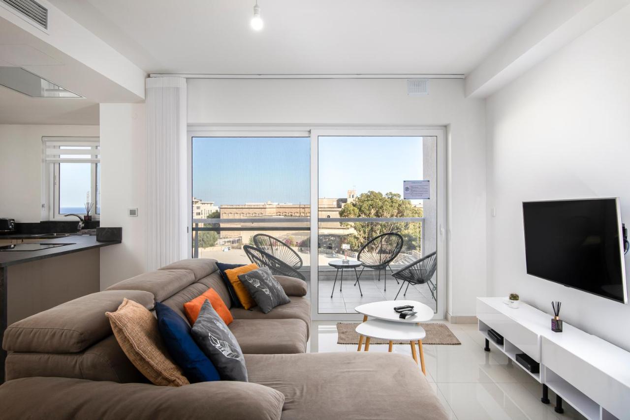 Saint Julian's Spacious, Modern & Cosy 2 Bedroom 2 Bathroom Apartment - St. Julians מראה חיצוני תמונה