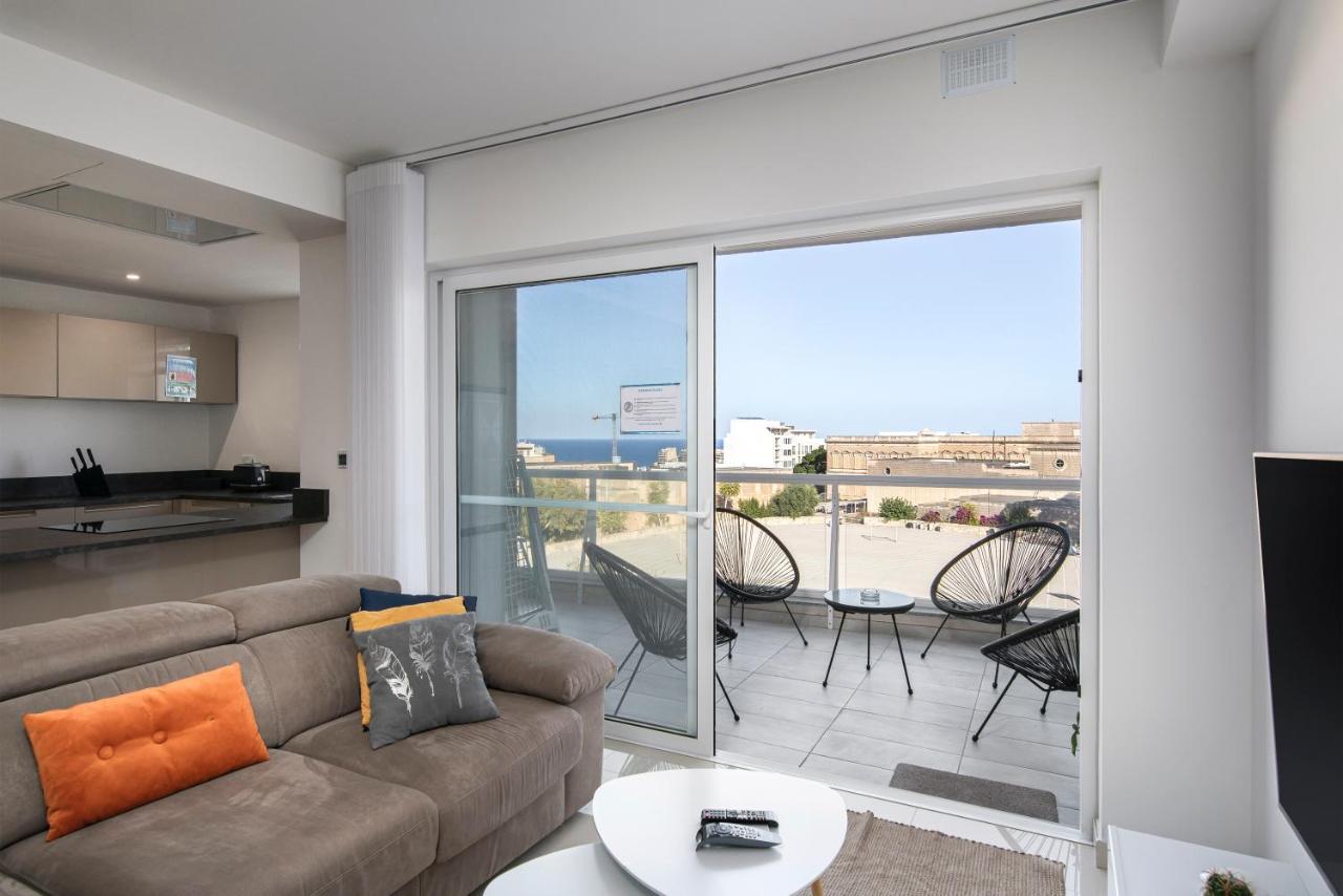 Saint Julian's Spacious, Modern & Cosy 2 Bedroom 2 Bathroom Apartment - St. Julians מראה חיצוני תמונה