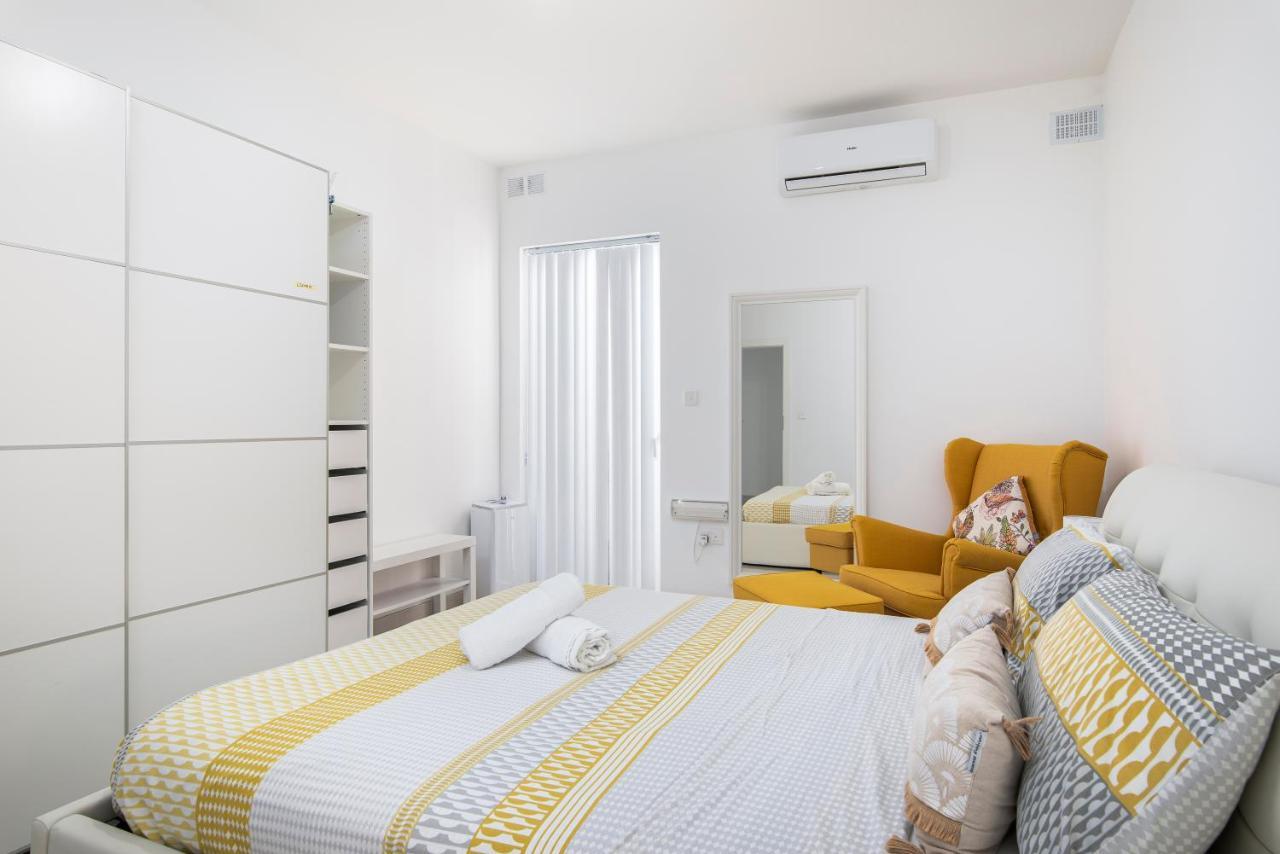Saint Julian's Spacious, Modern & Cosy 2 Bedroom 2 Bathroom Apartment - St. Julians מראה חיצוני תמונה